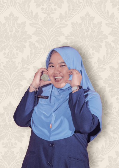 Aprillia Rahmawaty Apuadji, S.Pd 